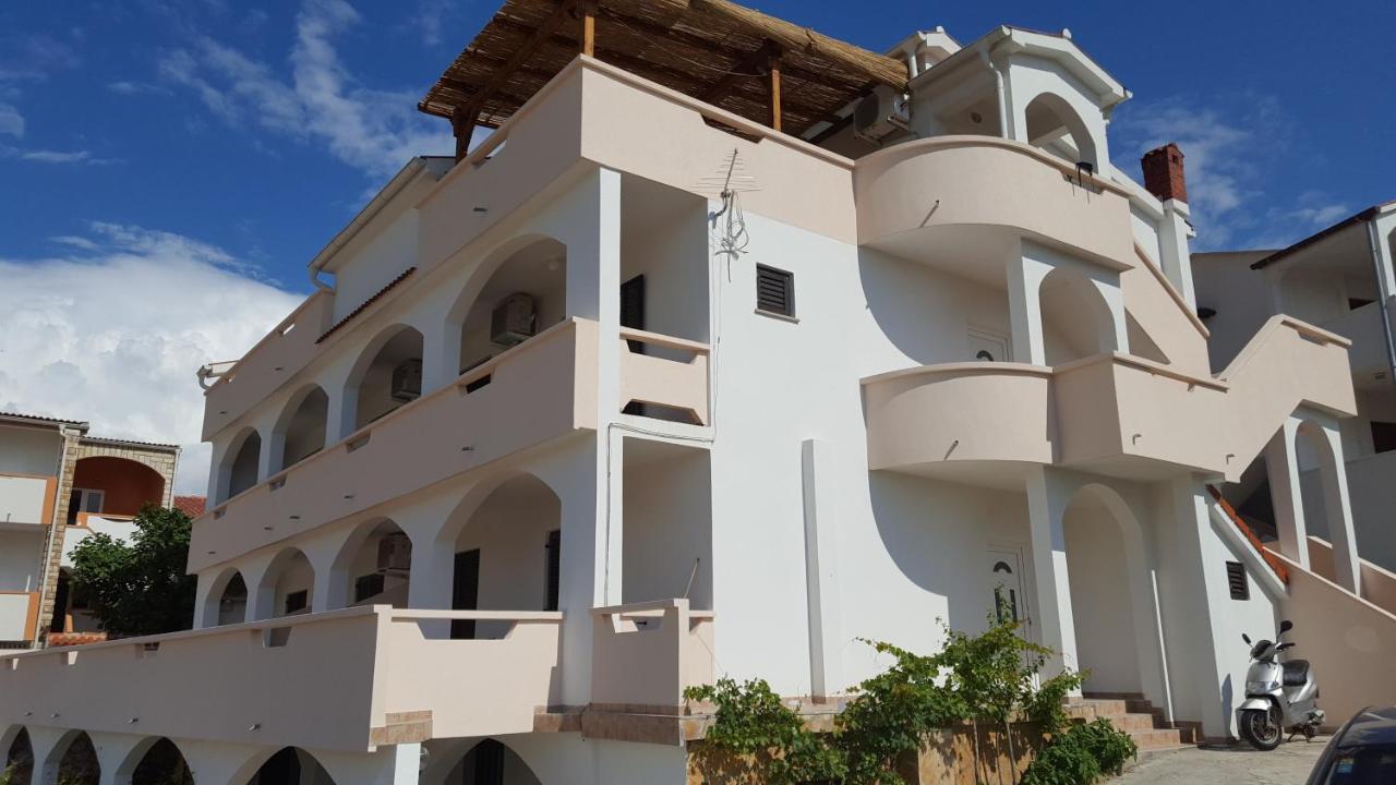 Apartment Metajna 4120C Exterior photo